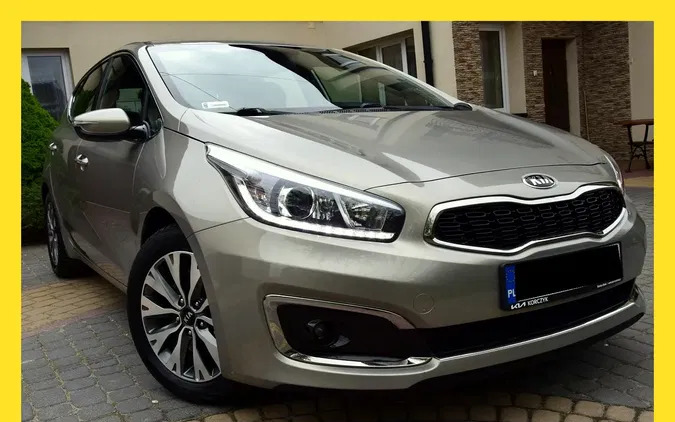 samochody osobowe Kia Ceed cena 53900 przebieg: 45000, rok produkcji 2016 z Kielce